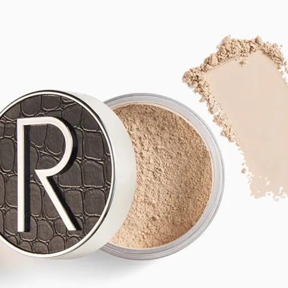 Rodial Glass Powder - Picture 2 of 2